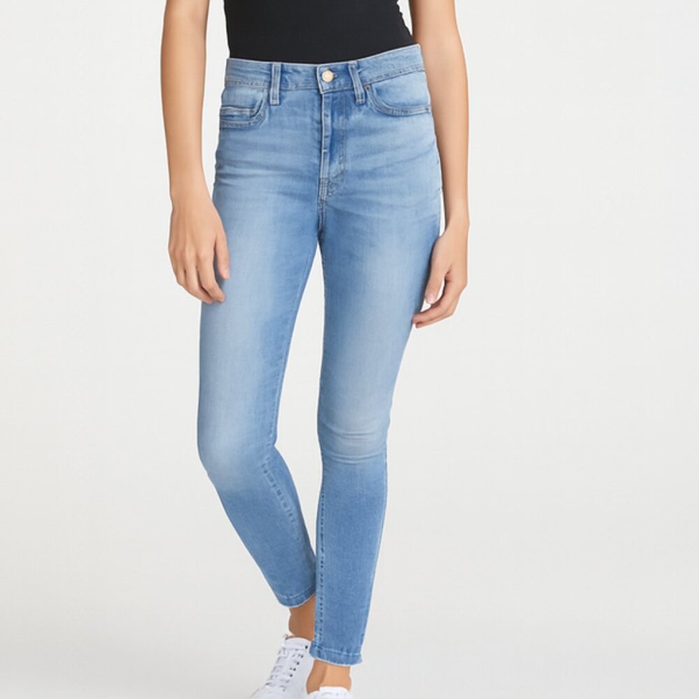 Old Navy Women’s Rockstar Jeans Mid Rise Stretch Denim Medium Wash Size 2